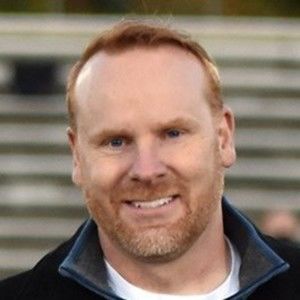 Meet your Posher, Dennis